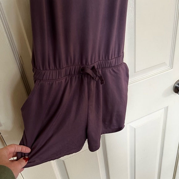 Abercrombie & Fitch Sleeveless Traveler Romper in Purple/Gray Size 13/14 - Picture 4 of 9